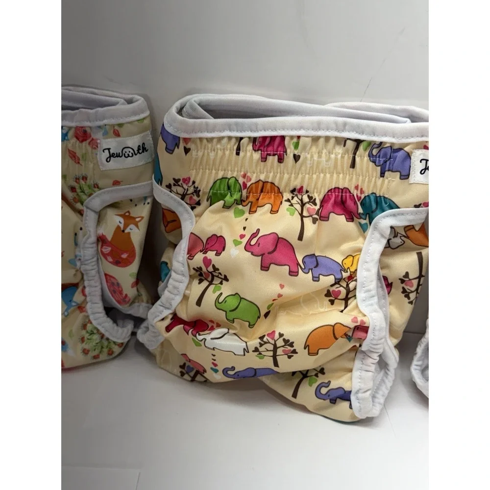 Jeuwith Dog Diapers Medium Washable Reusable Lot Of 3 Tail Hole Floral Adj